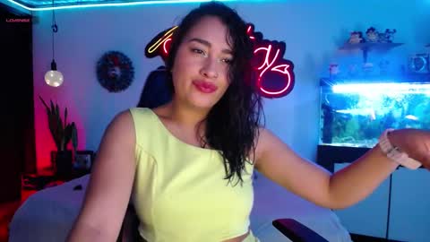 Snapshot of _santalove_ chatting on 7, 1, 2025  SantaLove  online show from 7, 1, 2025