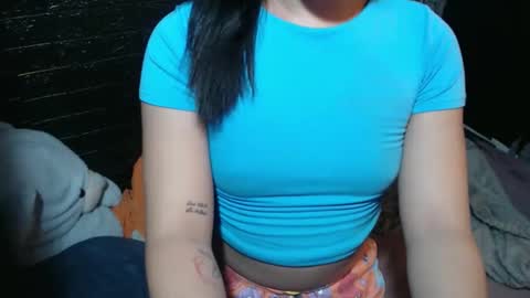 Snapshot of _scarlet08 chatting on 3, 10, 2025 Maechie online show from 3, 10, 2025