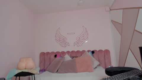 Scarlett online show from 23, 1, 2025