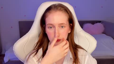 _secretelly_ online show from 23, 11, 2025