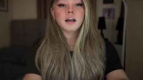 Snapshot of _seductive_jane chatting on 30, 4, 2026 ENAJ online show from 30, 4, 2026