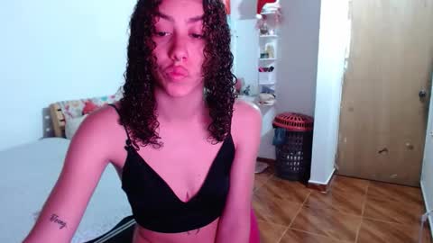 _shanellxxx online show from 5, 5, 2026