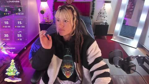 _sharlotte777 online show from 3, 1, 2025