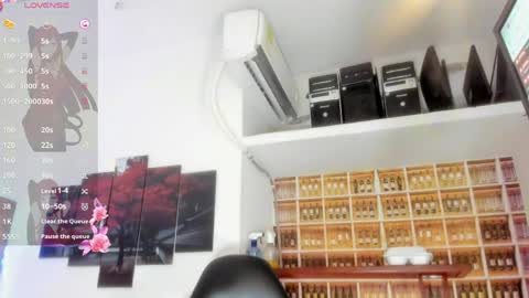 Snapshot of _shirleyy_ chatting on 22, 5, 2026 Shirley online show from 22, 5, 2026