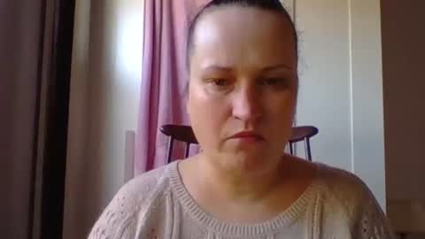 Melisa online show from 5, 3, 2025