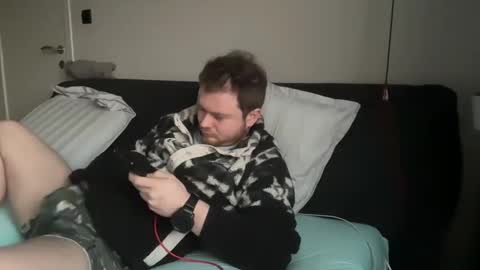 Snapshot of _stevie___ chatting on 2, 3, 2025 _stevie___ online show from 2, 3, 2025