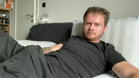 _stevie___ online show from 30, 6, 2026