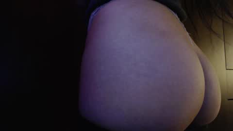 Snapshot of _submissiveamy888 chatting on 9, 2, 2025 _submissiveamy888 online show from 9, 2, 2025