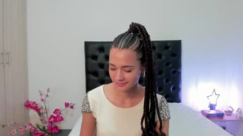 Sussi online show from 11, 1, 2025