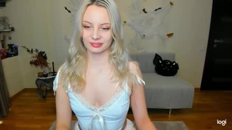 Snapshot of _sweet_addiction_ chatting on 12, 11, 2025 Marie online show from 12, 11, 2025