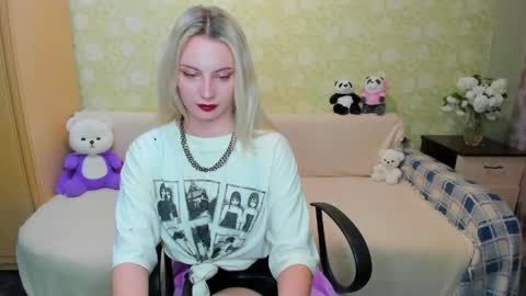 Snapshot of _sweet_addiction_ chatting on 20, 5, 2026 Marie online show from 20, 5, 2026