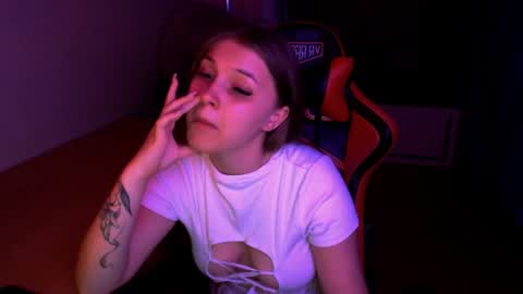 Mari online show from 9, 6, 2026