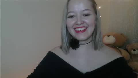 Snapshot of _sweet_smile_ chatting on 8, 11, 2025 _sweet_smile_ online show from 8, 11, 2025