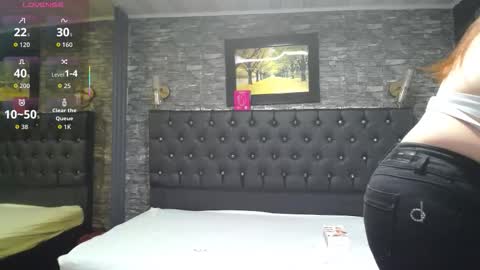 Snapshot of _sweetbriana chatting on 24, 11, 2025 Sweet Briana online show from 24, 11, 2025