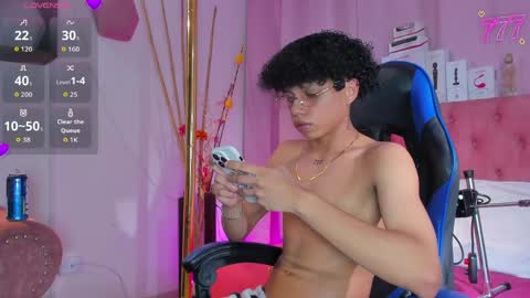 Snapshot of _taylor_black chatting on 20, 4, 2026 Taylor online show from 20, 4, 2026