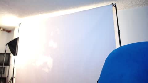 Snapshot of _the_dark_side_of_the_moon_ chatting on 9, 1, 2025 _the_dark_side_of_the_moon_ online show from 9, 1, 2025