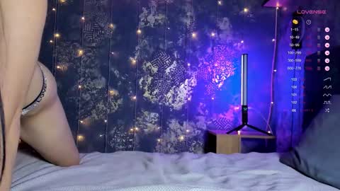 _thenightmoon_ online show from 20, 11, 2025