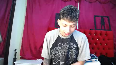 Snapshot of _thomas_hot_ chatting on 9, 3, 2025 Thomas online show from 9, 3, 2025