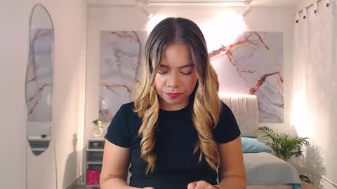 _tiffany1 online show from 26, 10, 2025