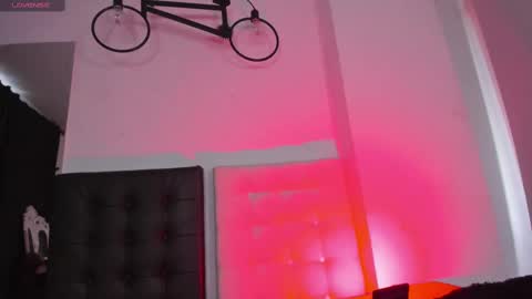 Tifany online show from 13, 2, 2025