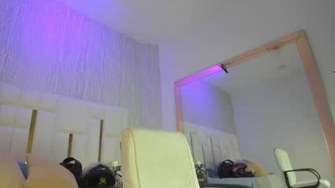 Snapshot of _tinyrousse_ chatting on 9, 2, 2026 Rousse online show from 9, 2, 2026