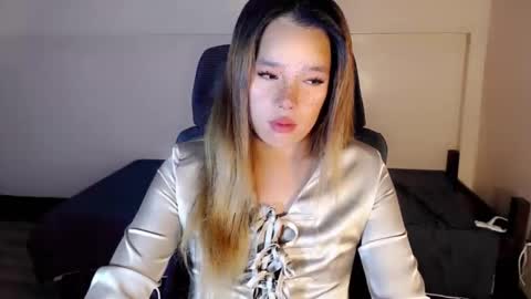 Iam Alex online show from 12, 4, 2026