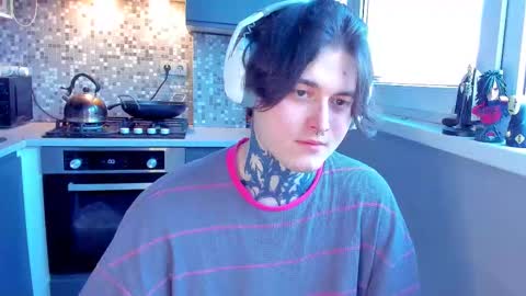 _torfin_ online show from 3, 2, 2026