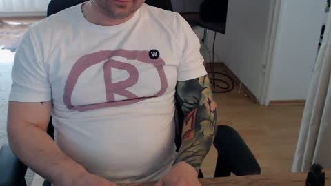 _trythis_ online show from 6, 4, 2026