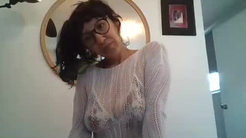 _tutti_frutti_ online show from 4, 6, 2026