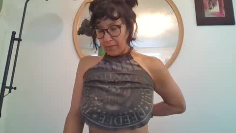 Snapshot of _tutti_frutti_ chatting on 18, 7, 2026 _tutti_frutti_ online show from 18, 7, 2026