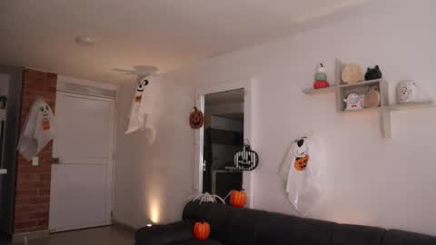 Anastasia Vahos online show from 30, 10, 2025