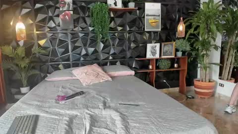 Snapshot of _valentina_69 chatting on 19, 9, 2025 _valentina_69 online show from 19, 9, 2025