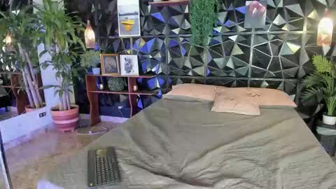 Snapshot of _valentina_69 chatting on 27, 9, 2025 _valentina_69 online show from 27, 9, 2025