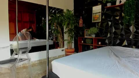 Snapshot of _valentina_69 chatting on 15, 10, 2025 _valentina_69 online show from 15, 10, 2025