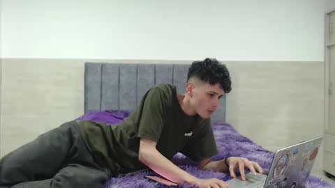 _vanie online show from 15, 11, 2025