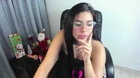 Snapshot of _vicky_sweet chatting on 17, 12, 2024 Vicky online show from 17, 12, 2024