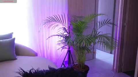 VICTORIA online show from 15, 9, 2025