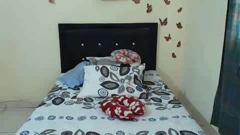 _victoriia_971 online show from 16, 1, 2026