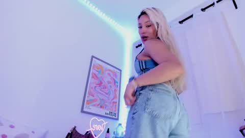   online show from 26, 2, 2025