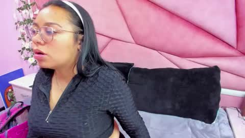 _violeta_18 online show from 15, 9, 2025