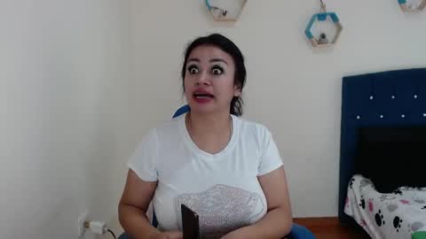Snapshot of _vitoria1 chatting on 3, 3, 2025 Victoria online show from 3, 3, 2025