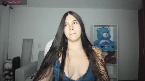 Fernanda  online show from 11, 11, 2025