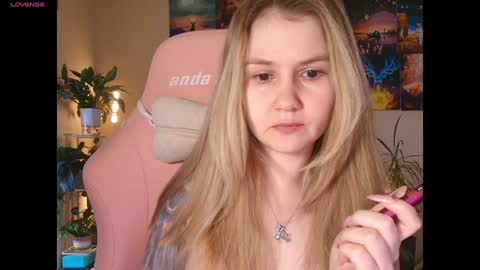 Enni online show from 2, 10, 2025