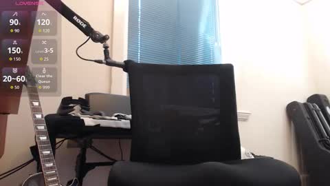 Snapshot of _xxrockstarloverxx_ chatting on 23, 10, 2025 _xxrockstarloverxx_ online show from 23, 10, 2025