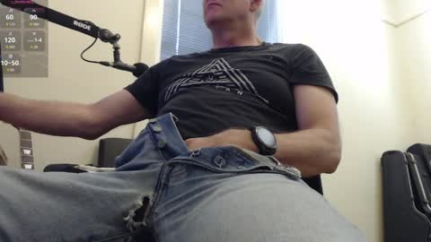 _xxrockstarloverxx_ online show from 2, 4, 2026