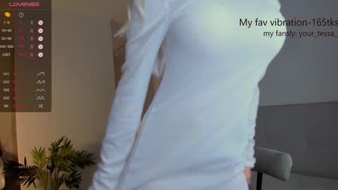 Snapshot of _your_tessa chatting on 30, 1, 2025 Tessa - online show from 30, 1, 2025