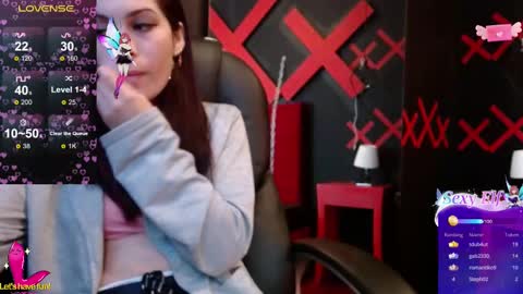 Yuyi online show from 9, 3, 2025