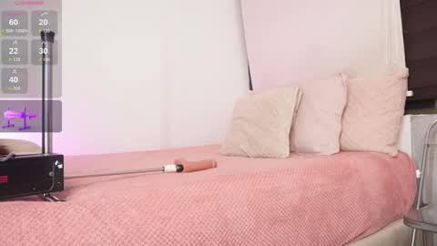 Snapshot of a__vanellopecute chatting on 4, 10, 2025 Alexandra online show from 4, 10, 2025