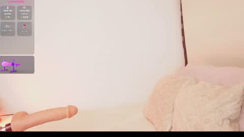 Snapshot of a__vanellopecute chatting on 13, 7, 2026 Alexandra online show from 13, 7, 2026