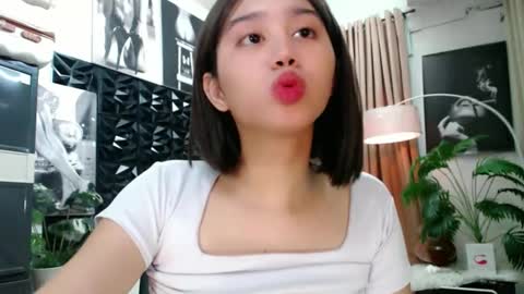 Lovely Yana  online show from 19, 12, 2025